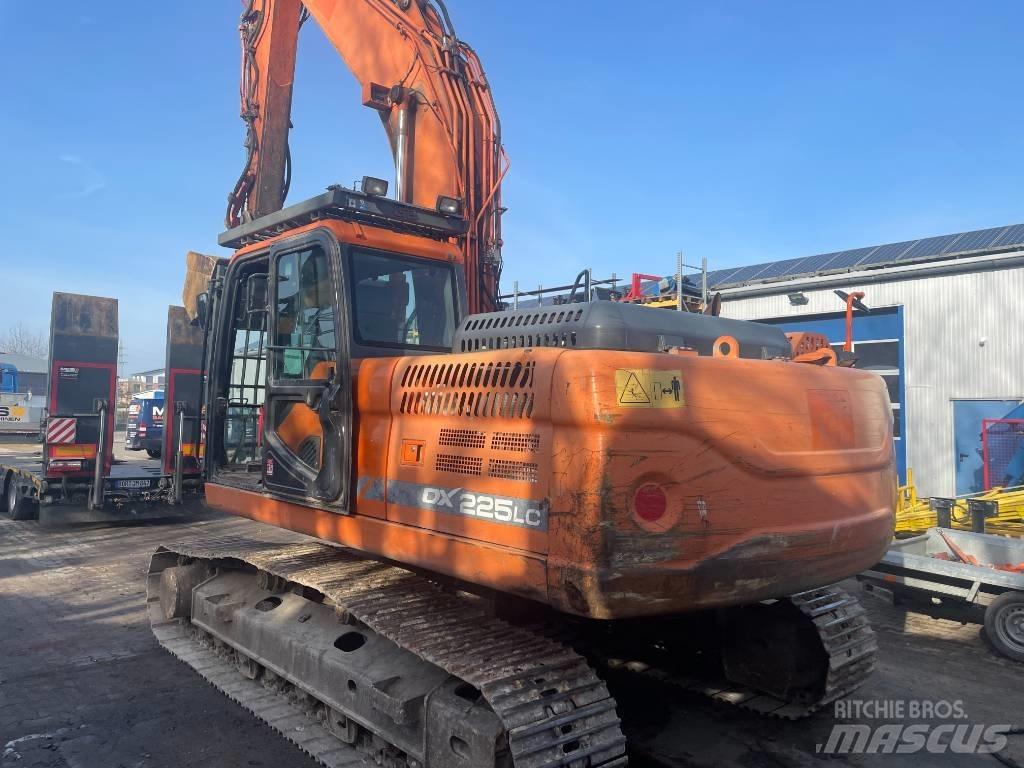 Doosan EXCA Paletli ekskavatörler
