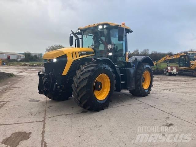 JCB (21007788) FT 4220 Traktörler
