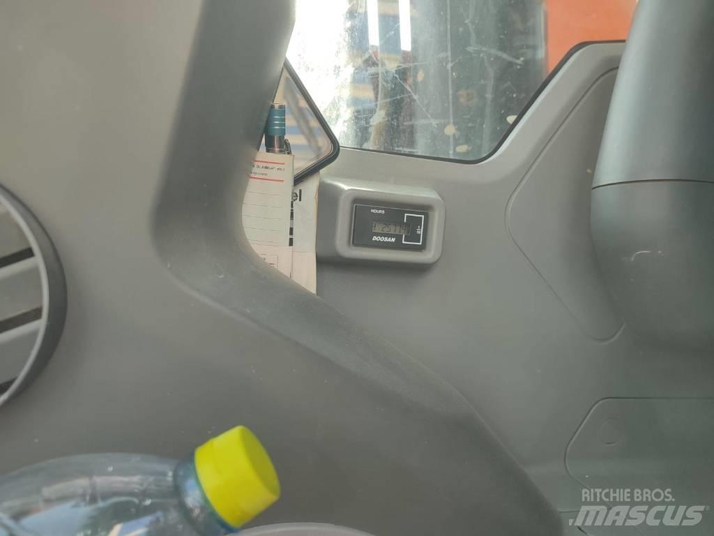 Doosan DX 235 LCR-5 Paletli ekskavatörler