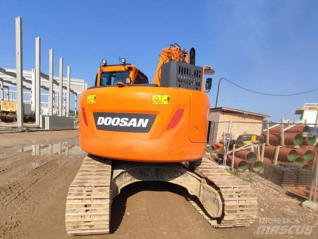Doosan DX 235 LCR-5 Paletli ekskavatörler
