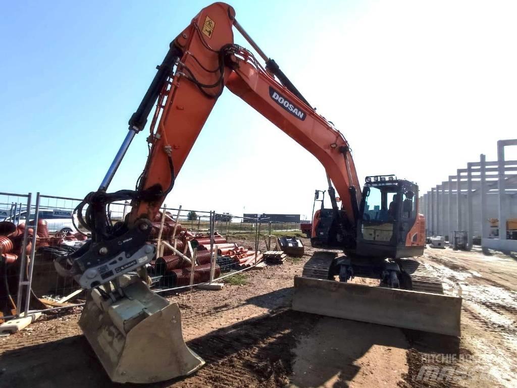 Doosan DX 235 LCR-5 Paletli ekskavatörler