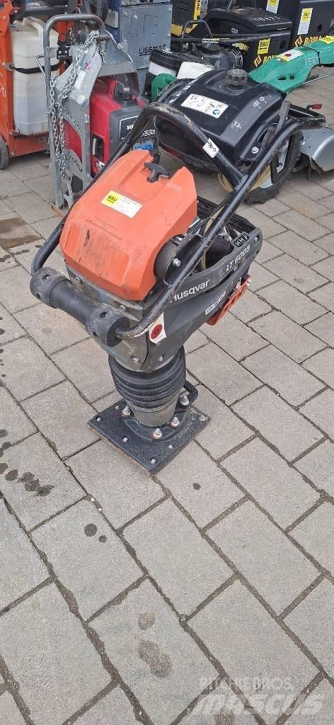 Husqvarna LT 6005 Sıkıştırma tokmakları