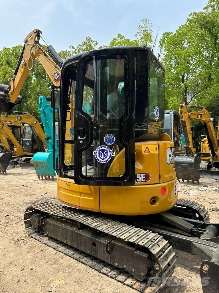 CAT 303.5E2 Mini ekskavatörler, 7 tona dek