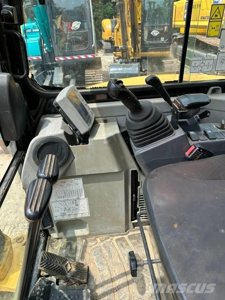 CAT 303.5E2 Mini ekskavatörler, 7 tona dek
