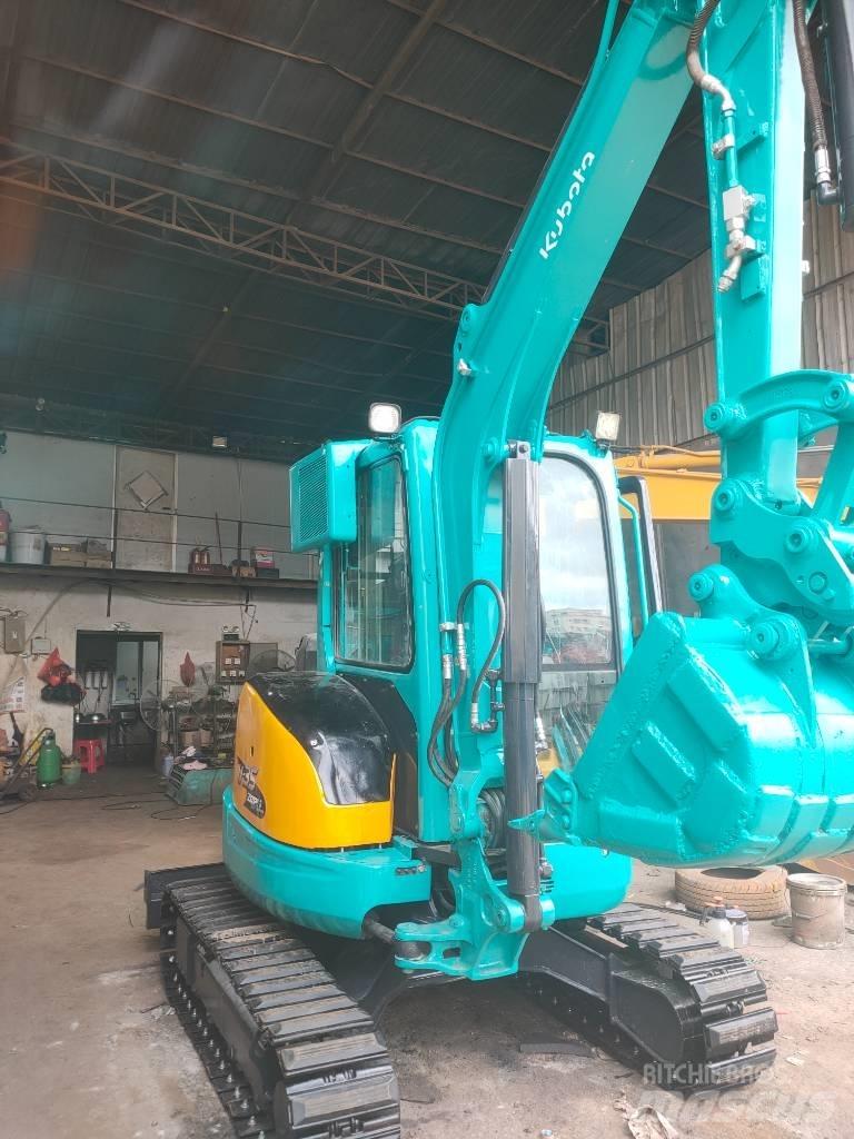 Kubota U 35 Paletli ekskavatörler