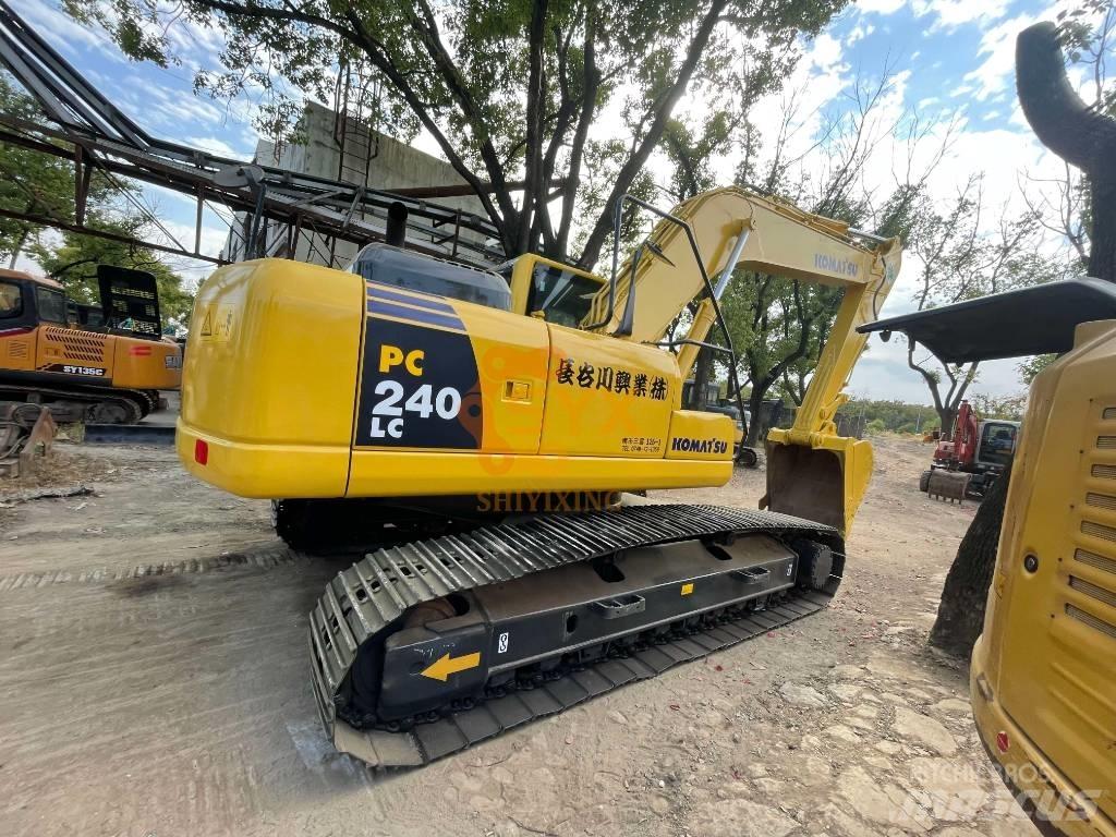 Komatsu PC 240 LC-8 Paletli ekskavatörler