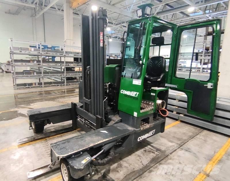 Combilift C 4000 4 yönlü reach truck