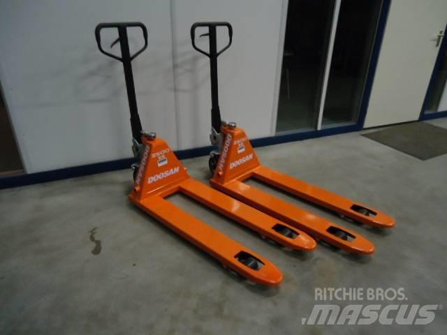 Doosan Pallettruck Transpaletler