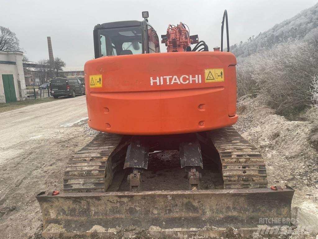 Hitachi ZX 135 US Paletli ekskavatörler
