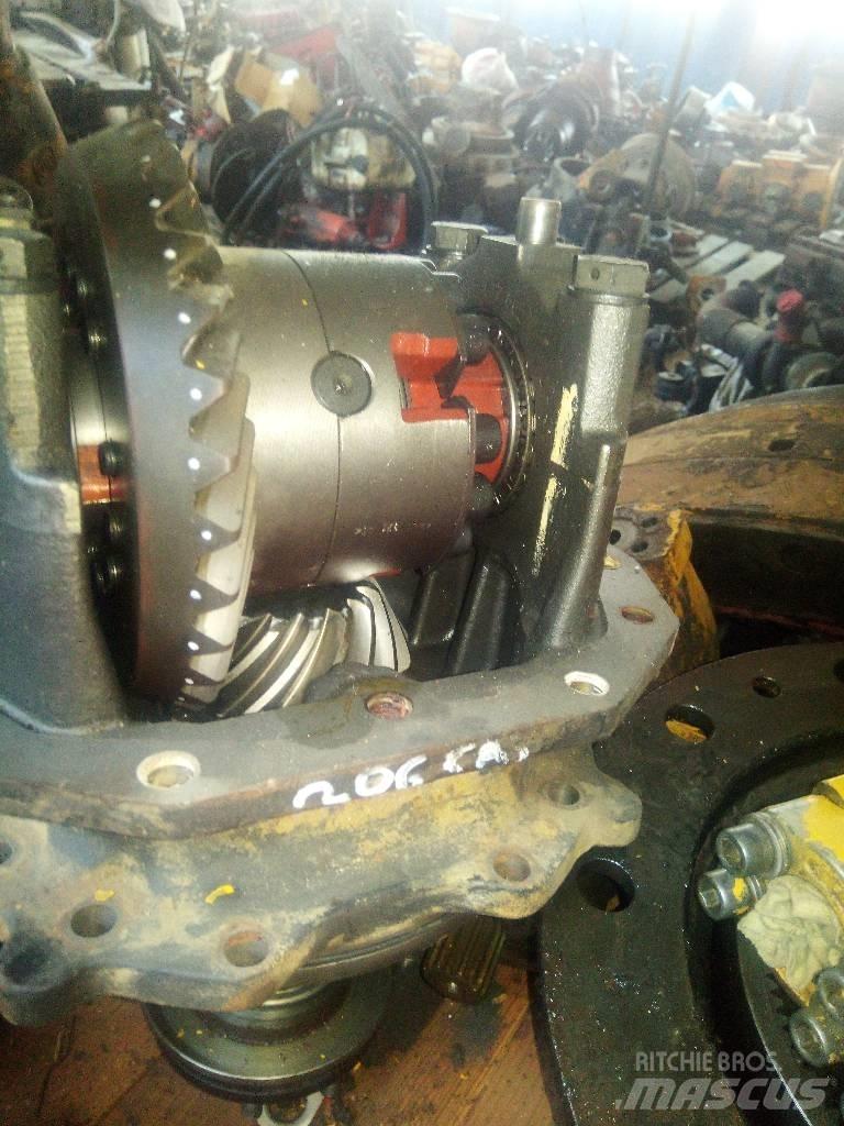 CAT 206 B Akslar