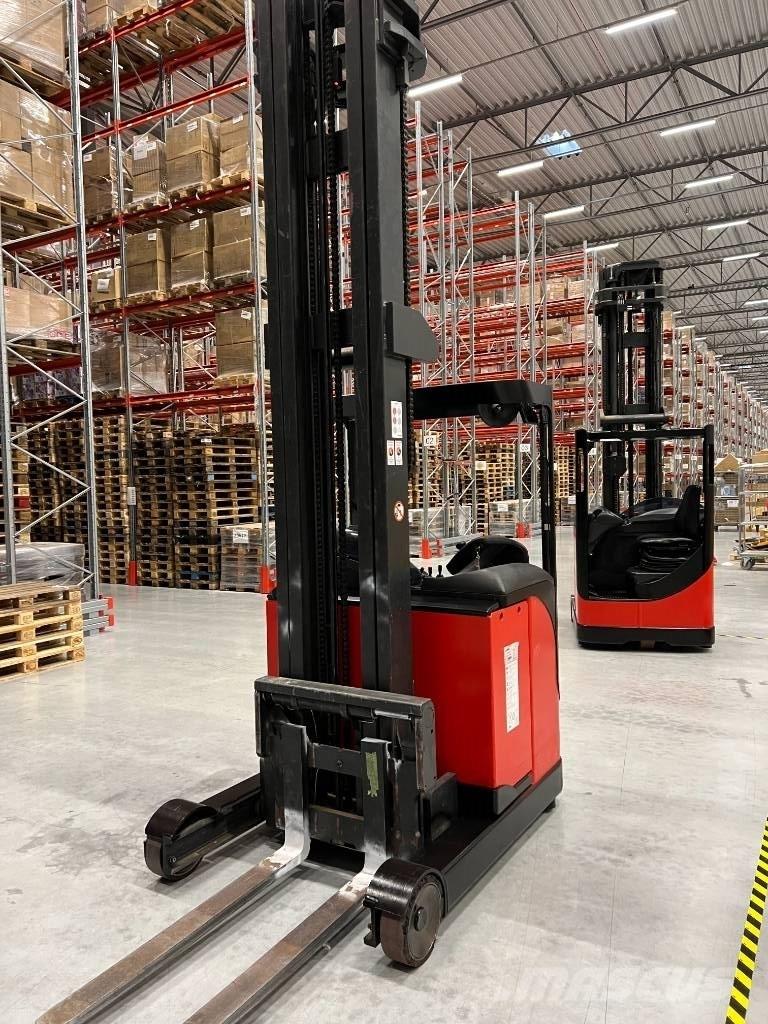 Linde R16S Reach truck - depo içi istif araçları