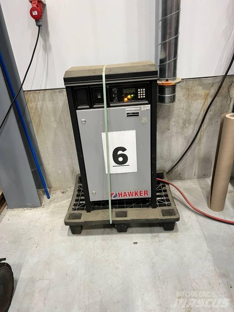 Linde R16S Reach truck - depo içi istif araçları