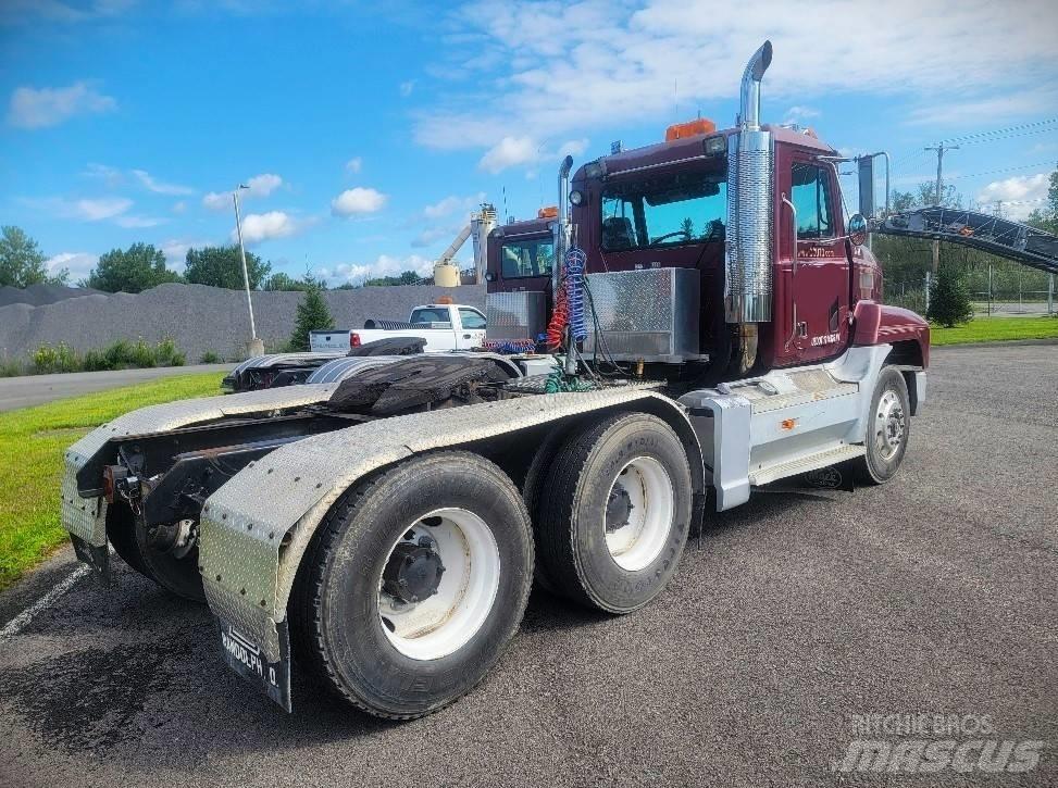 Mack CH 613 Çekiciler