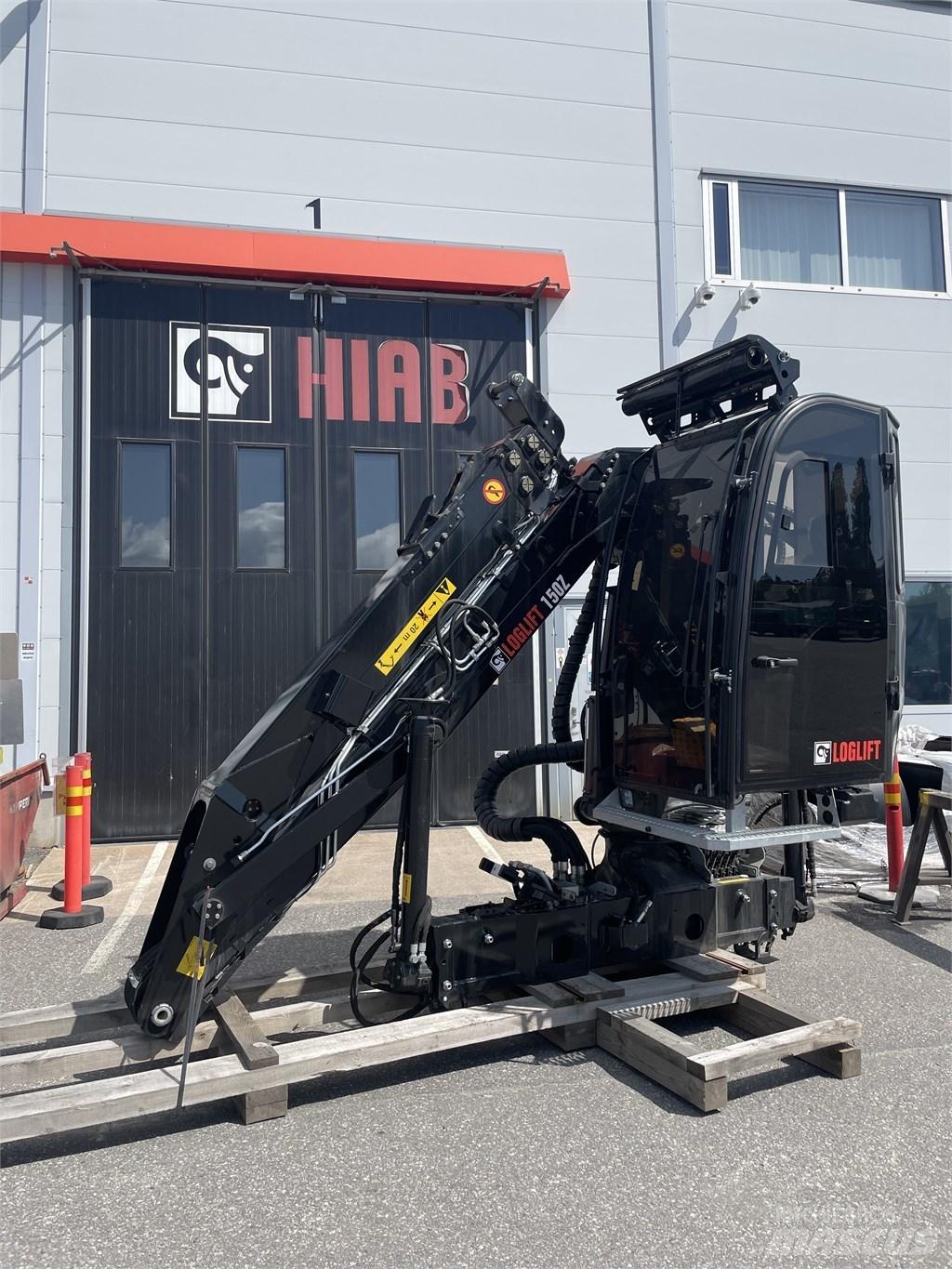 Loglift F150ZTi9.5 Tomruk vinçleri