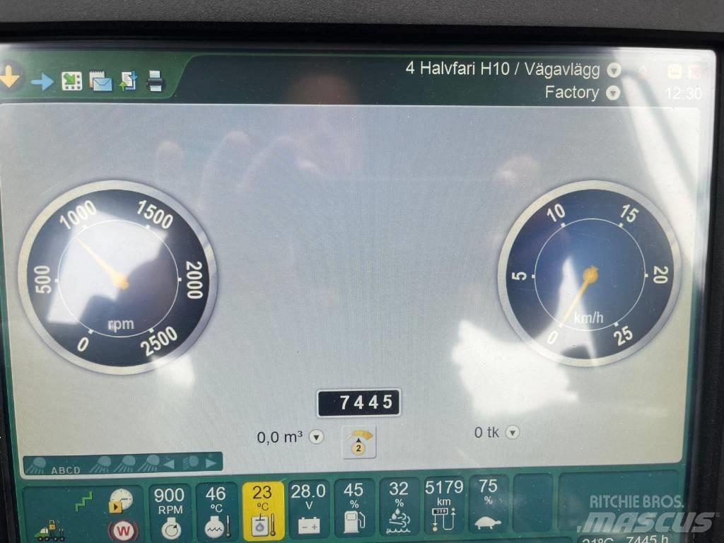 John Deere 1510 G Tomruk yükleyici traktörler