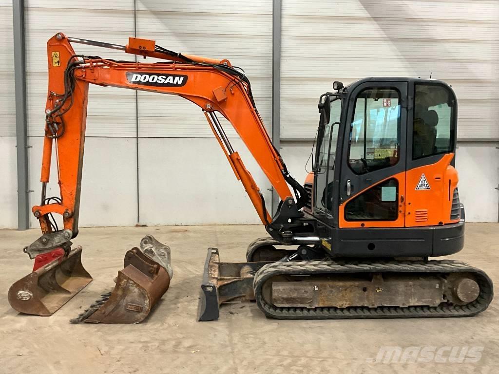 Doosan DX 63-3 Mini ekskavatörler, 7 tona dek