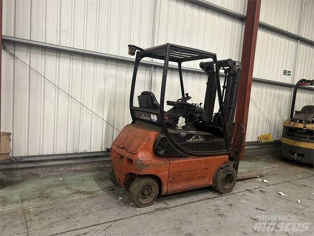 Linde E18P-02 Elektrikli forkliftler