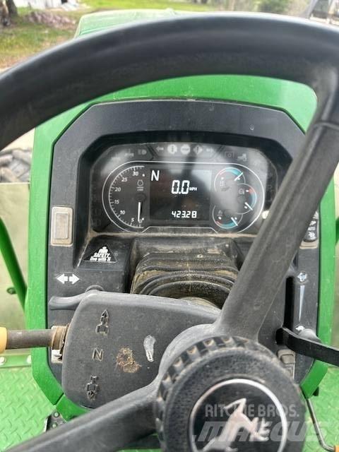 John Deere 6120 E Traktörler