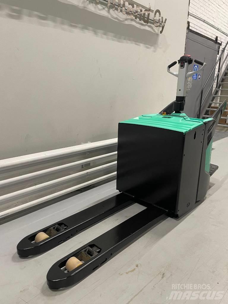 Mitsubishi PBV 20 N2 Düsük seviye platformu
