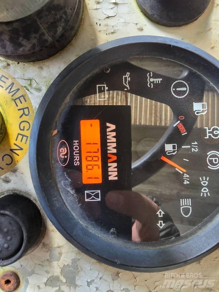 Ammann AV 40 Çift tamburlu silindirler