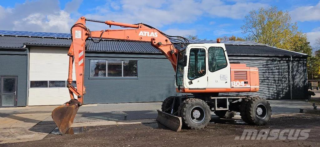 Atlas 1304 Lastik tekerli ekskavatörler