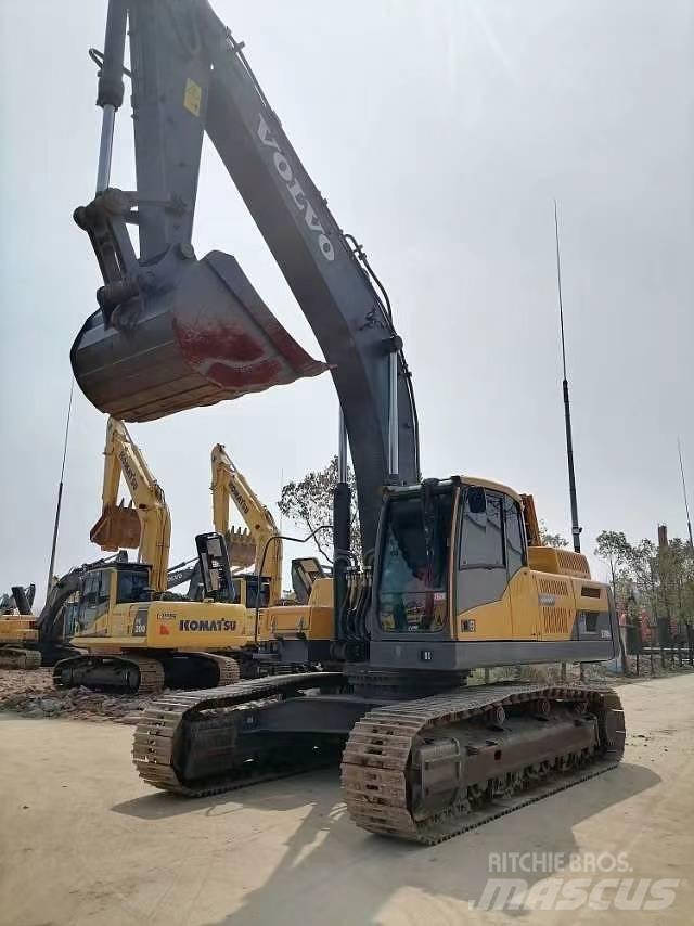 Volvo EC 380 D Paletli ekskavatörler