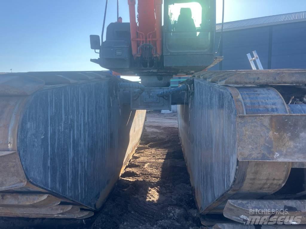 Hitachi ZX 130LCN Amfibi Ekskavatörler
