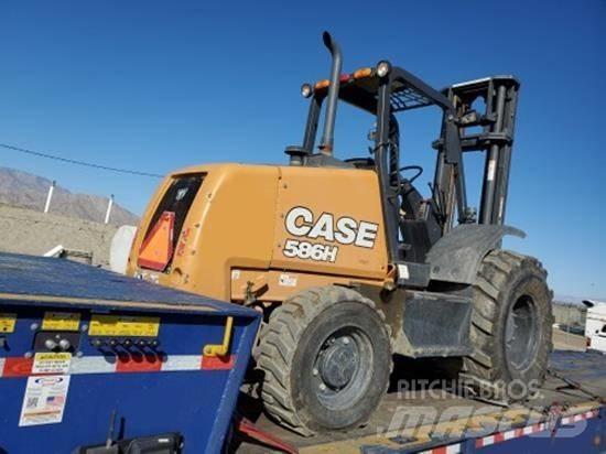 CASE 586H Arazi tipi forklift