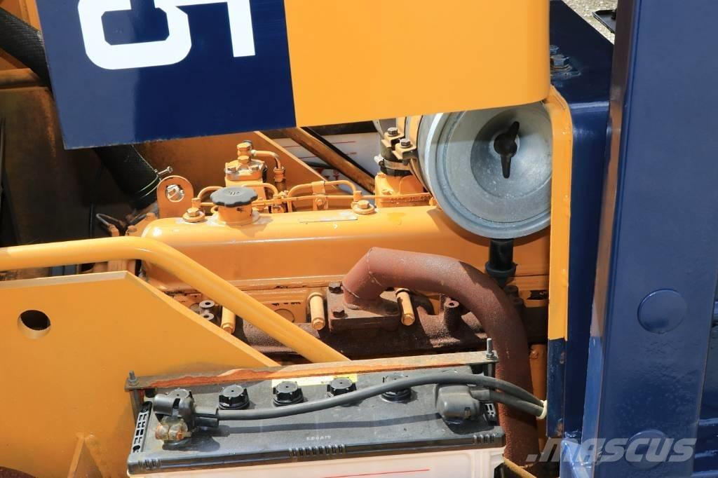  コマツ FD115-5 Dizel forkliftler