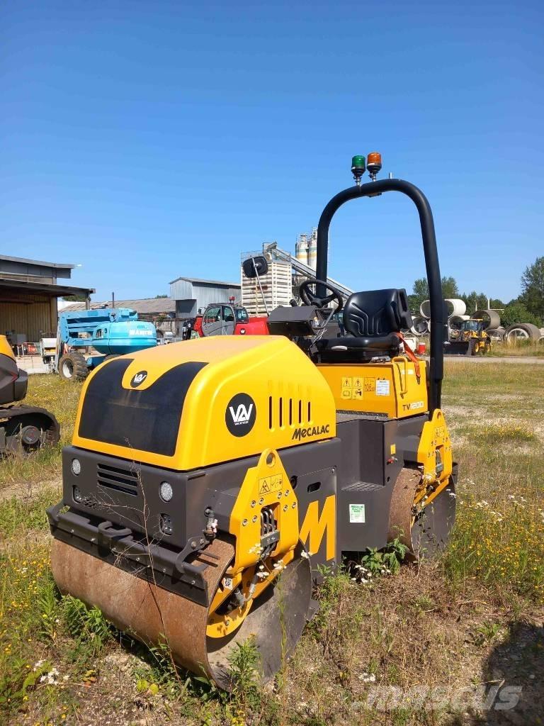 Mecalac TV1200 Sıkıştırma tokmakları