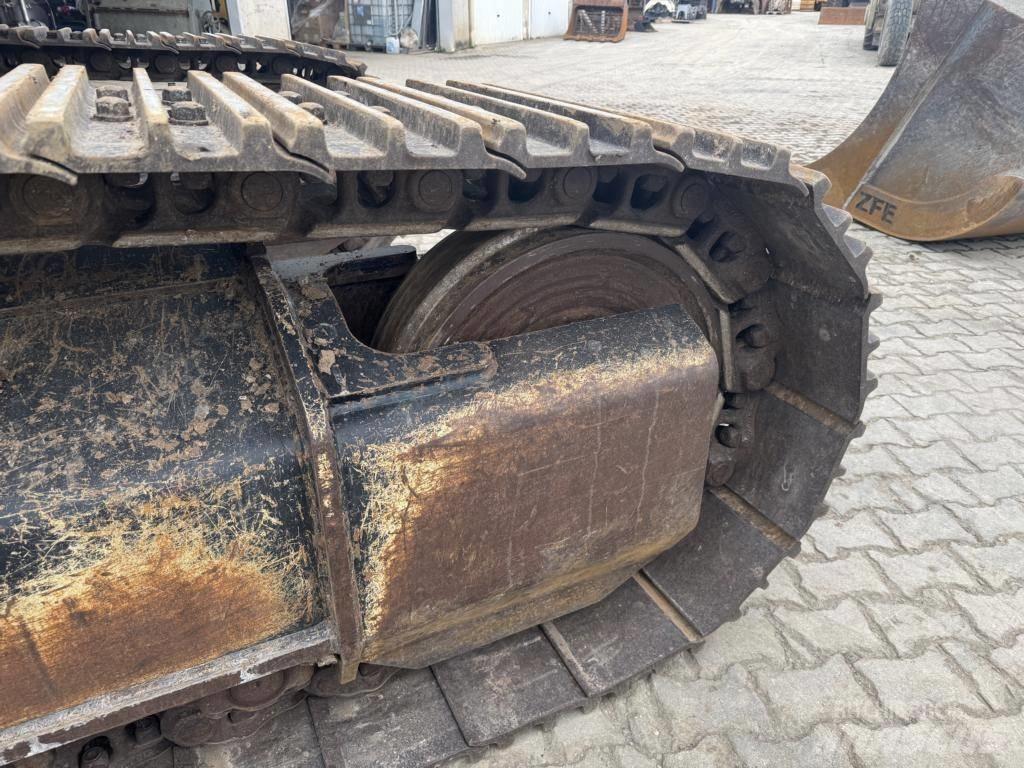 CAT 336-07B Paletli ekskavatörler