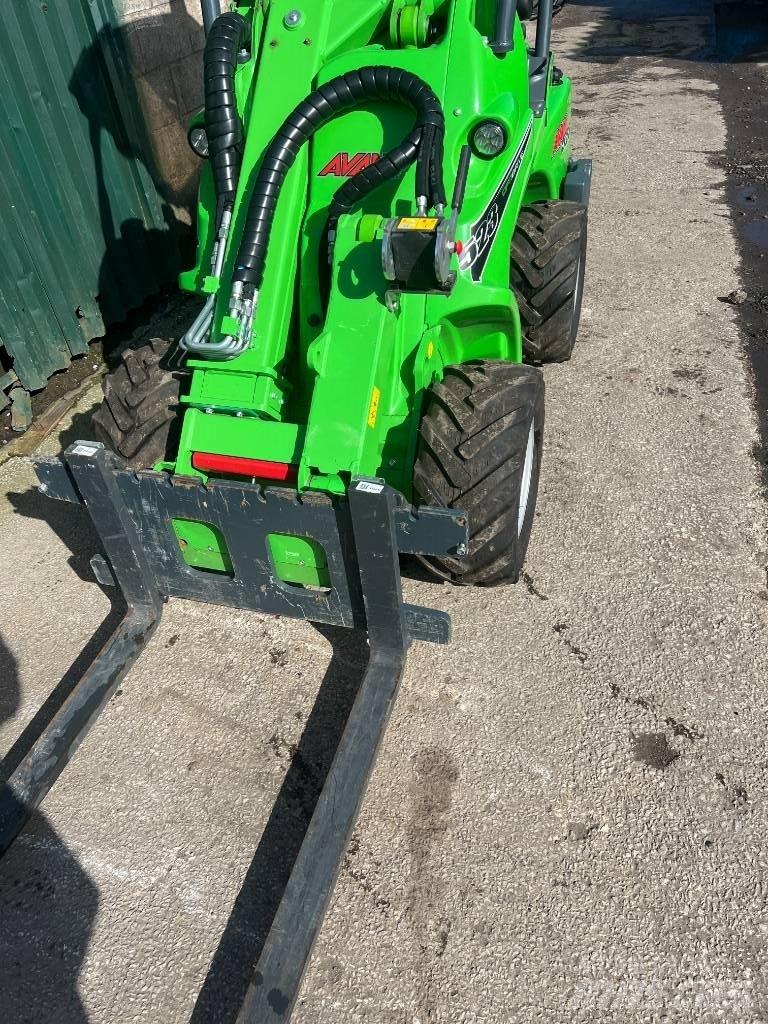 Avant 523 Mini yükleyiciler