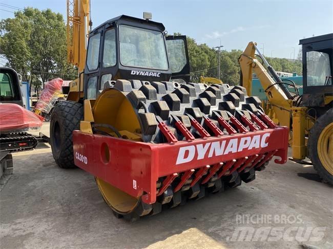 Dynapac CA 301 D Tek tamburlu silindirler