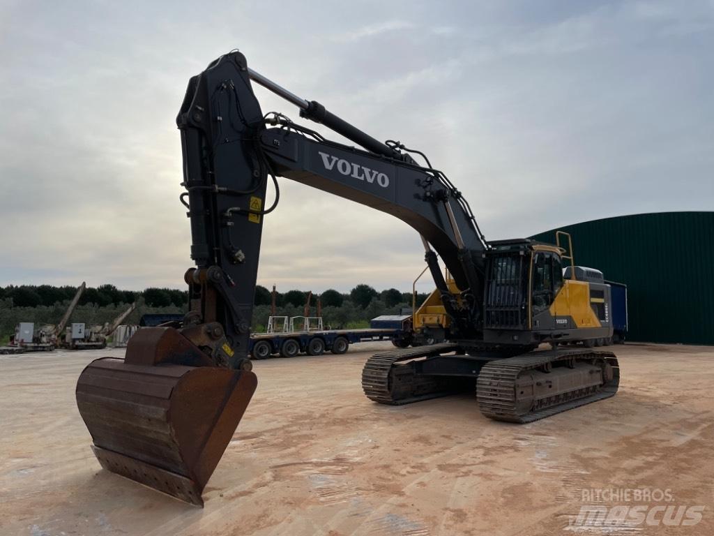 Volvo EC 480 E L Paletli ekskavatörler