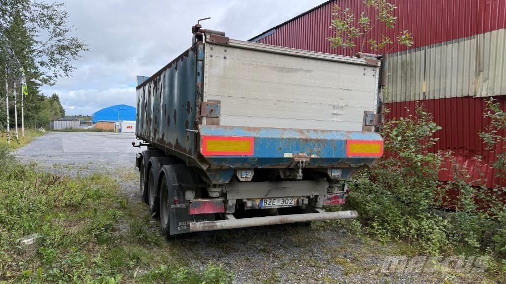  M & V Trippelkärra Damperli römorklari