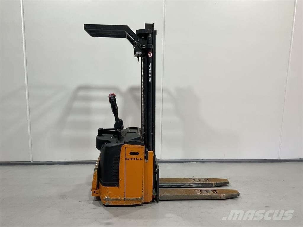 Still EFGV S14 Akülü depo ekipmanları