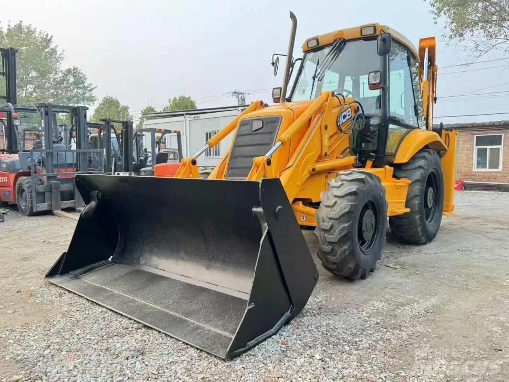 JCB 3 CX Kazıcı yükleyiciler - beko loder