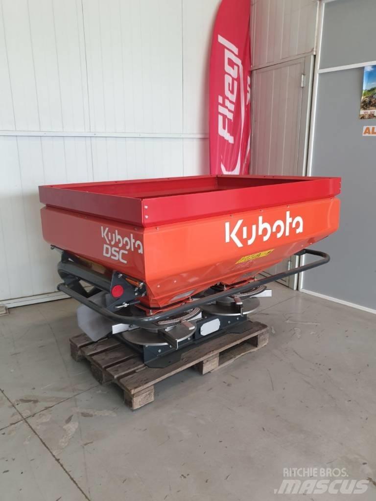 Kubota DSC 700 Mineral gübre dagiticilar