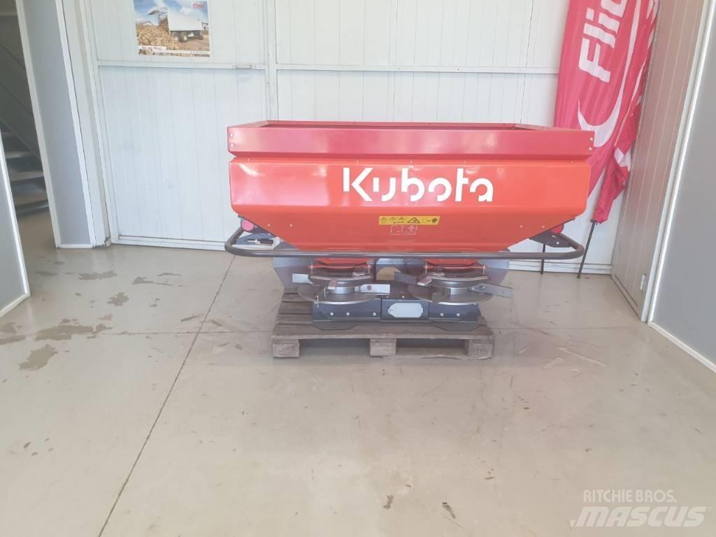 Kubota DSC 700 Mineral gübre dagiticilar