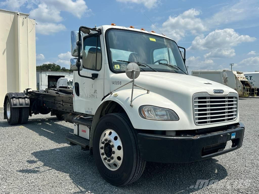 Freightliner M2 Atik kamyonlari