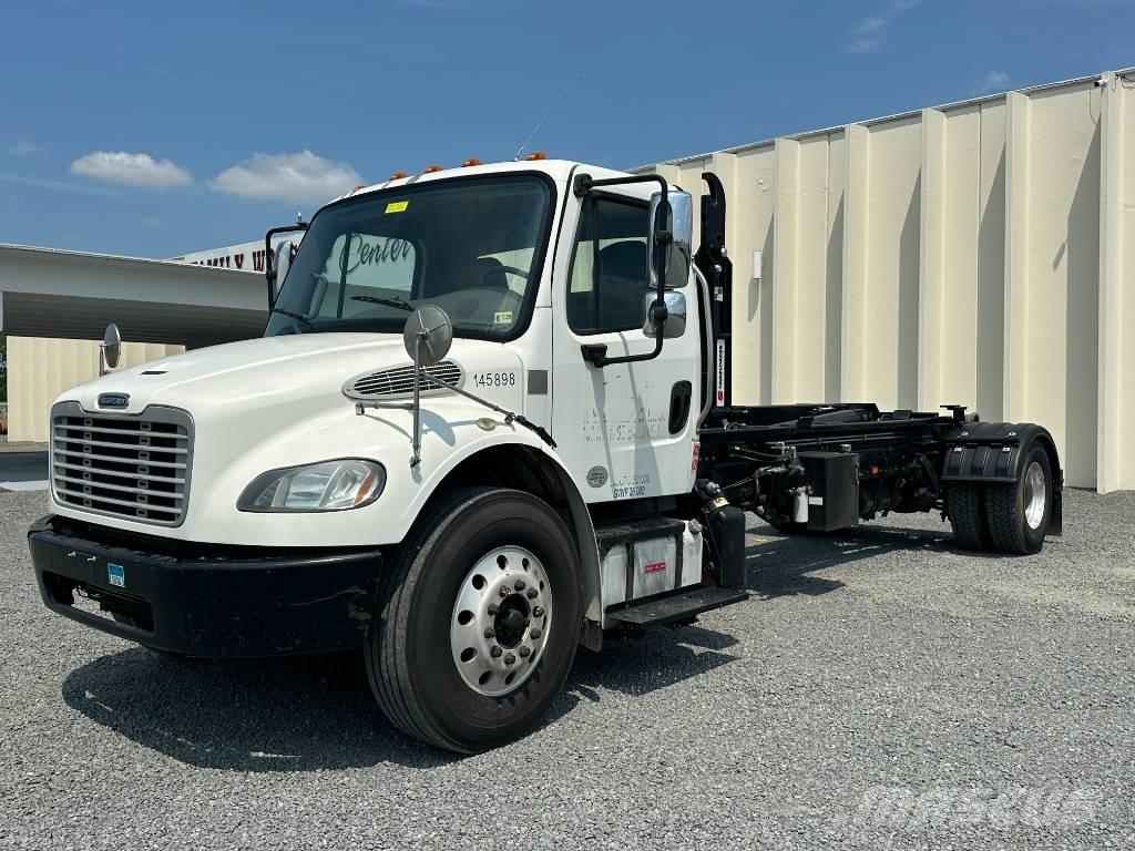 Freightliner M2 Atik kamyonlari