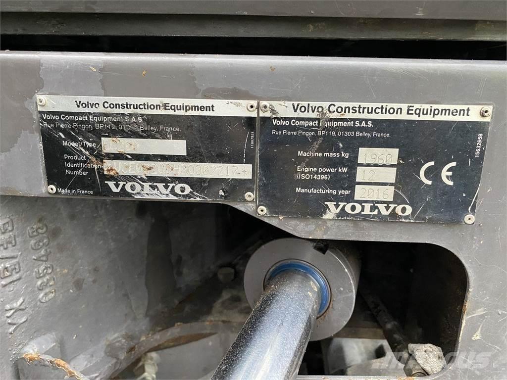Volvo EC20D Lastik tekerli ekskavatörler
