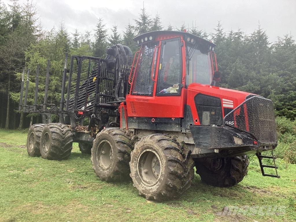 Komatsu 845 Tomruk yükleyici traktörler