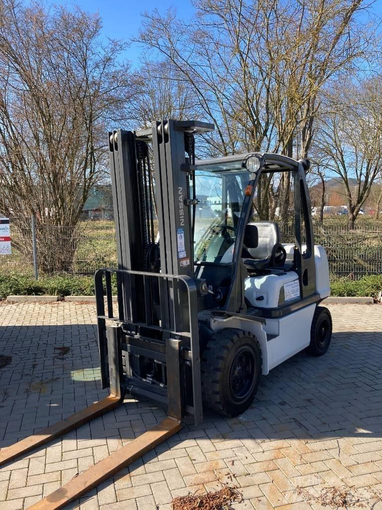 Nissan YG1D2A32Q Dizel forkliftler