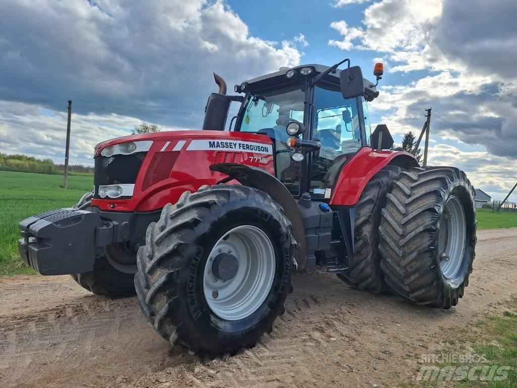 Massey Ferguson 7715 Traktörler