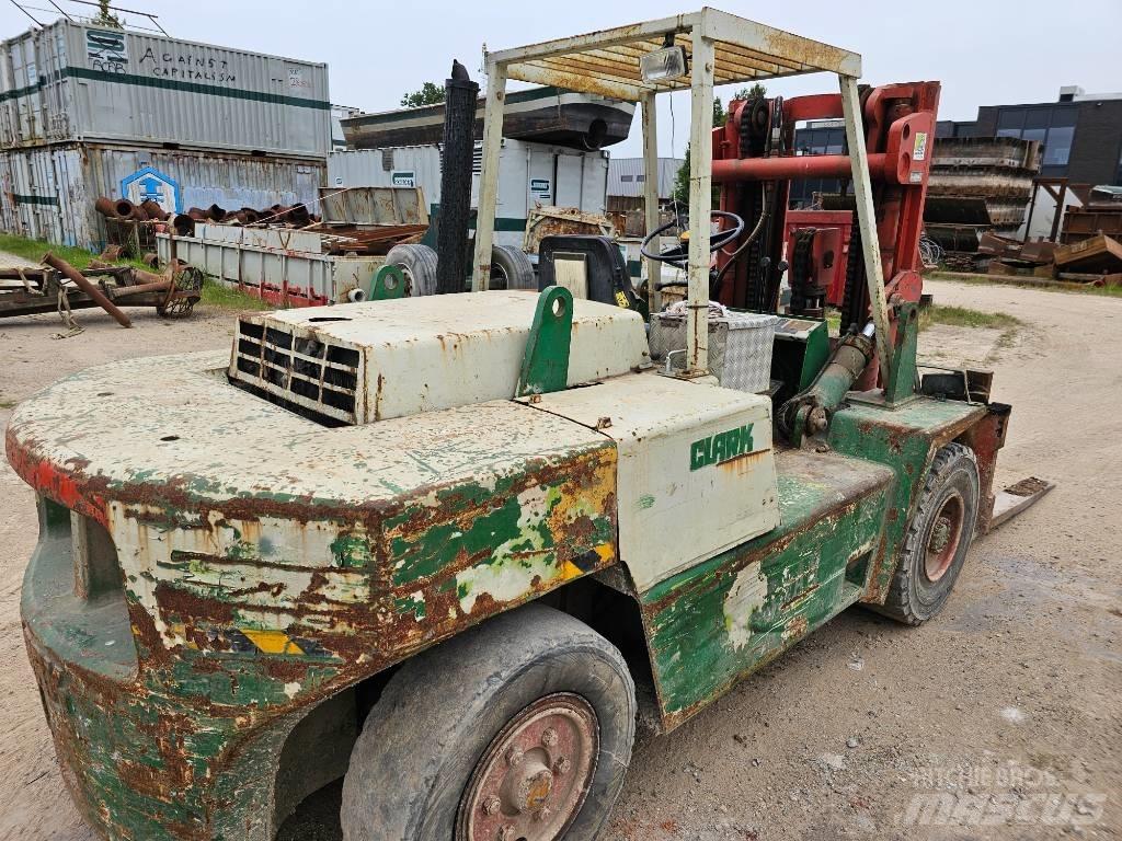 Clark DPH 70 Dizel forkliftler