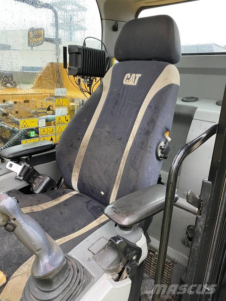 CAT 316 F Paletli ekskavatörler