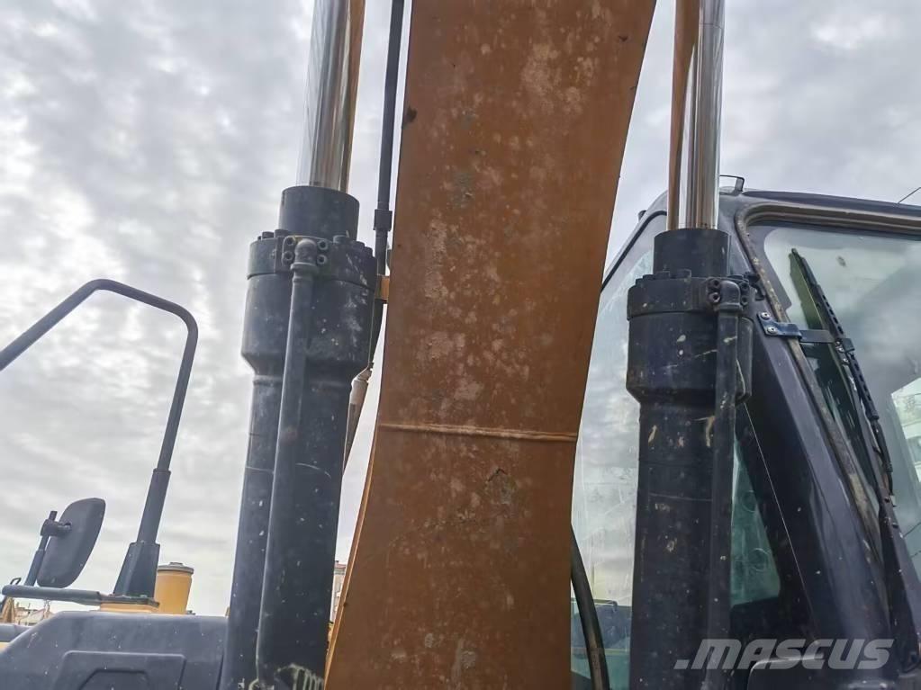 LiuGong 906 FG4 Paletli ekskavatörler