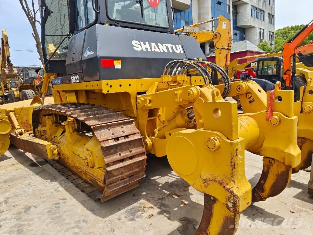 Shantui SD 22 Paletli dozerler