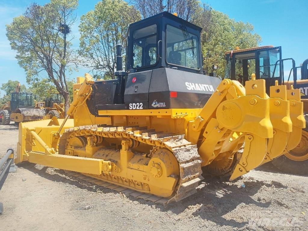Shantui SD 22 Paletli dozerler